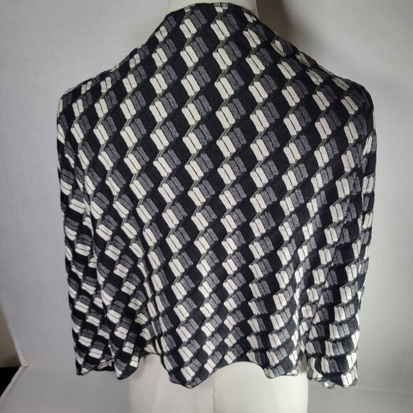 Dana Herbert Black & White Geometric Professional Lightweight Infinity Scarf - Picture 4 of 6